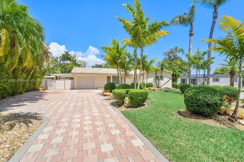 10321 SW 98 Street, Miami, FL 33176 - MLS#: A11780925