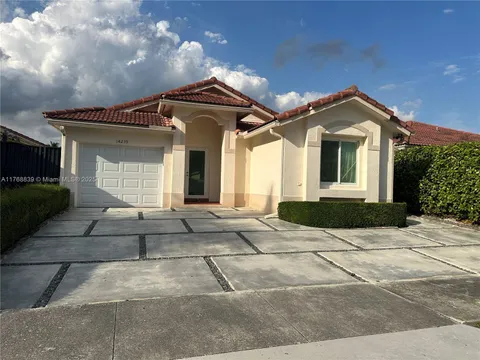 14239 SW 177th Ter, Miami, FL MLS: A11768839
