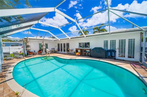 31 SE 12th St, Pompano Beach, FL 33060 - MLS#: A11751839