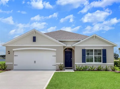 1032 Champion Ave, Lehigh Acres, FL MLS: A11669553