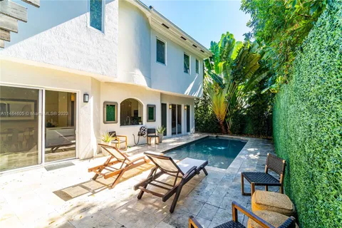 2752 Brickell Ct, Miami, FL MLS: A11484605