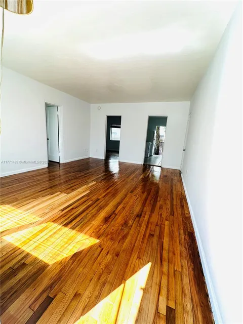821 W 39th St Unit 2, Miami Beach, FL MLS: A11771483
