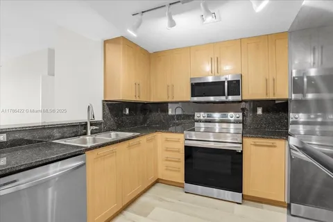 511 SE 5th Ave Unit 2109, Fort Lauderdale, FL MLS: A11786422