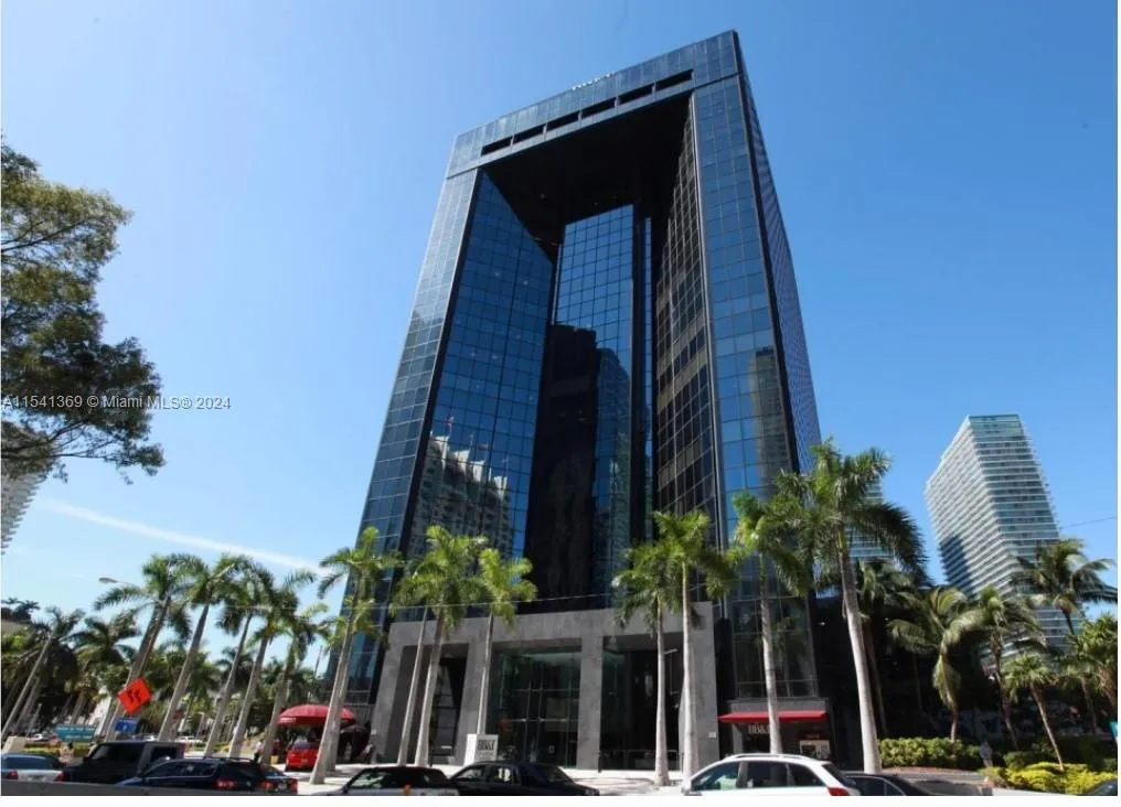 1200 Brickell Ave Unit 200C  