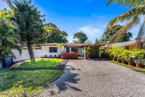 1537 NE 5th Ave, Fort Lauderdale, FL 33304 - MLS#: A11755038