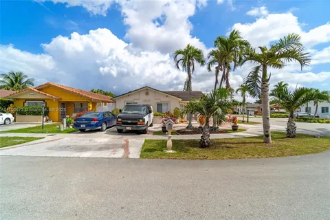 12872 NW 101st Pl, Hialeah Gardens, FL 33018 - MLS#: A11750673