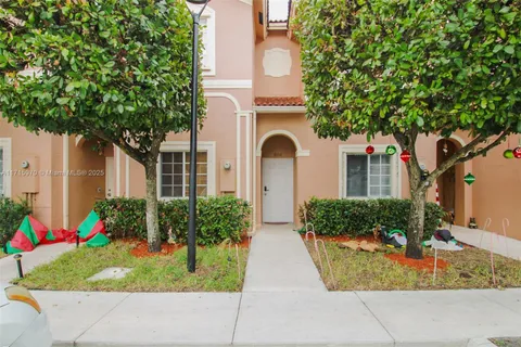 7854 Catalina Cir, Tamarac, FL 33321 - MLS#: A11715970