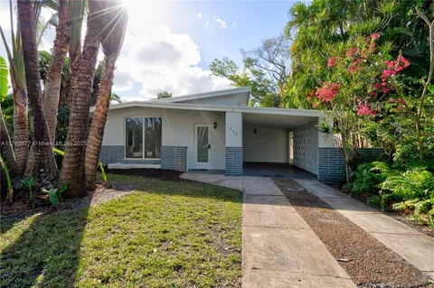 422 31st Street, West Palm Beach, FL MLS: A11785877