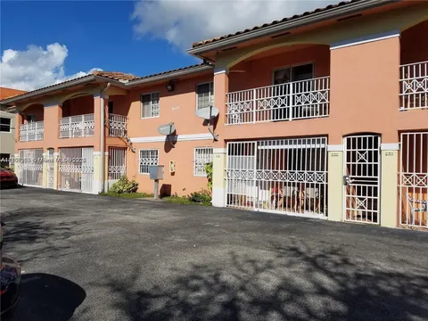 601 E 1st Ave Unit 202, Hialeah, FL 33010 - MLS#: A11756257