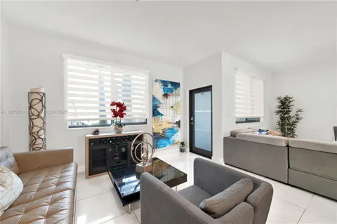 4725 NW 85th Ave Unit 13, Doral, FL 33166 - MLS#: A11605210