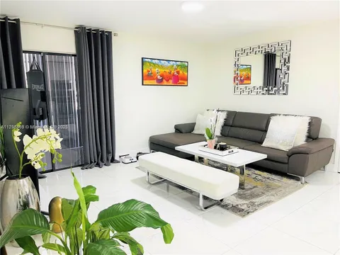 771 NE 199th St Unit 106, Miami, FL MLS: A11793413
