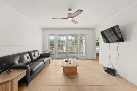 2424 SE 17th Causeway Unit 202B, Fort Lauderdale, FL MLS: A11690524