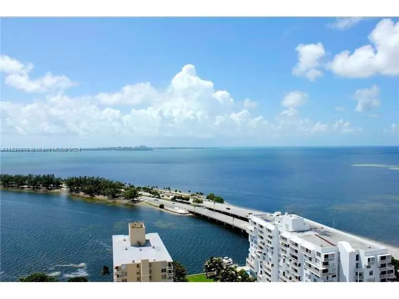 2475 Brickell Ave Unit 2607