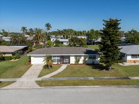 1710 Lakeview Ter, Fort Myers, FL MLS: A11747049