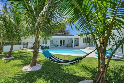 4705 Granada Blvd, Coral Gables, FL MLS: A11598448