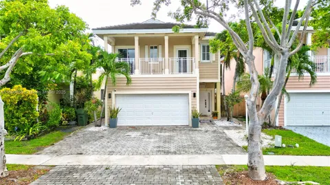 377 NE 34th Ter, Homestead, FL MLS: A11800655