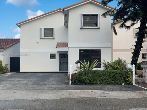 11551 SW 6th Ter, Sweetwater, FL MLS: A11710682