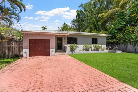 2431 Overbrook St, Coconut Grove, FL MLS: A11783936