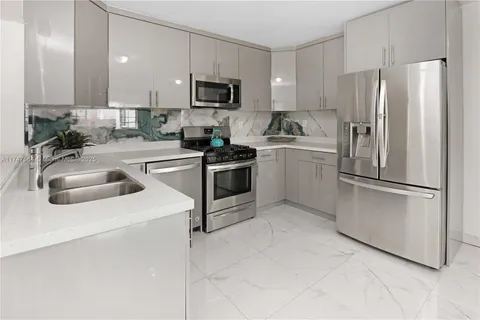 1510 Hayes St, Hollywood, FL 33020 - MLS#: A11747564