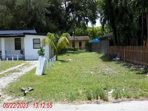 6040 Arthur St, Hollywood, FL 33024 - MLS#: A11773380