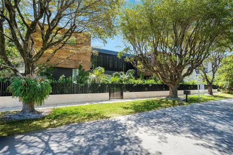 3101 Jefferson St, Miami, FL 33133 - MLS#: A11797474