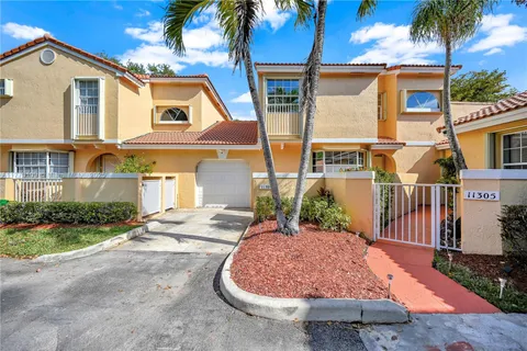 11307 Lakeview Dr Unit 6-M, Coral Springs, FL MLS: A11773109
