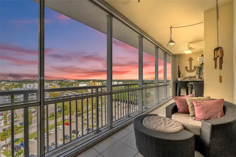 3800 Hillcrest Dr Unit 1207, Hollywood, FL 33021 - MLS#: A11752114