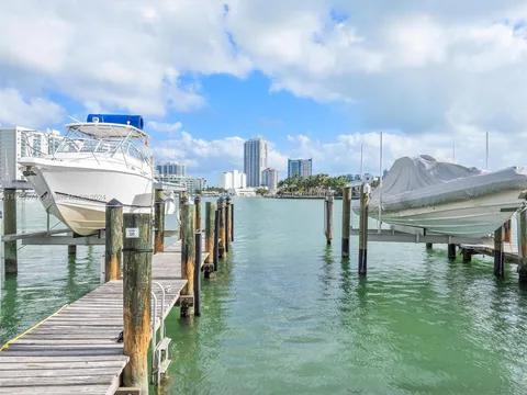 Miami Beach, FL 33141