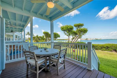 5039 Sunset Village Dr, Duck, FL MLS: A11711522