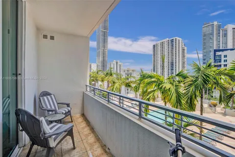 350 NE 24th St Unit 704, Miami, FL 33137 - MLS#: A11605756