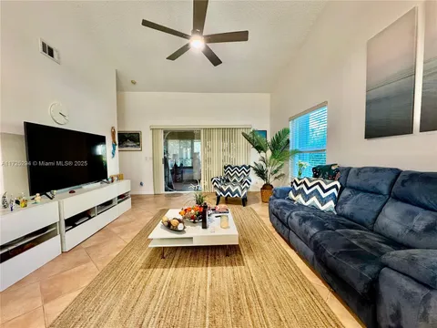 11078 SE Sea Pines Cir, Hobe Sound, FL MLS: A11725294