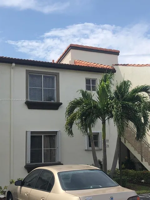 1140 NW 125th Pl Unit 205, Miami, FL MLS: A11793174