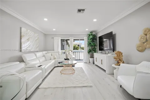 222 N Federal Hwy Unit 207, Deerfield Beach, FL MLS: A11767513