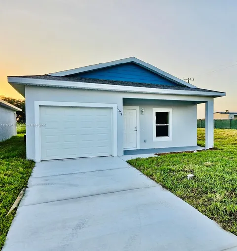 1439 Las Villas Blvd, Sebring, FL MLS: A11660145