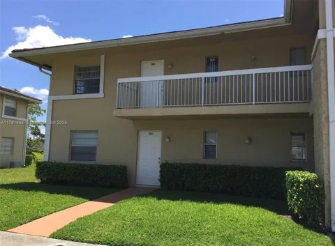 10106 Twin Lakes Dr Unit 4-I, Coral Springs, FL MLS: A11791498
