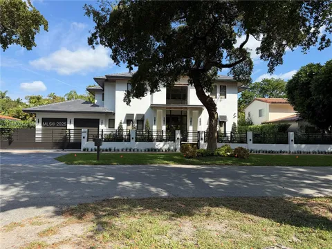1515 Urbino Ave, Coral Gables, FL MLS: A11748001