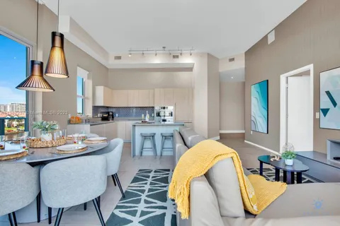 4010 S Ocean Dr Unit R308, Hollywood, FL MLS: A11387237