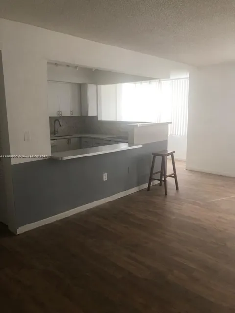 250 180th Dr Unit 108, Sunny Isles Beach, FL MLS: A11803666