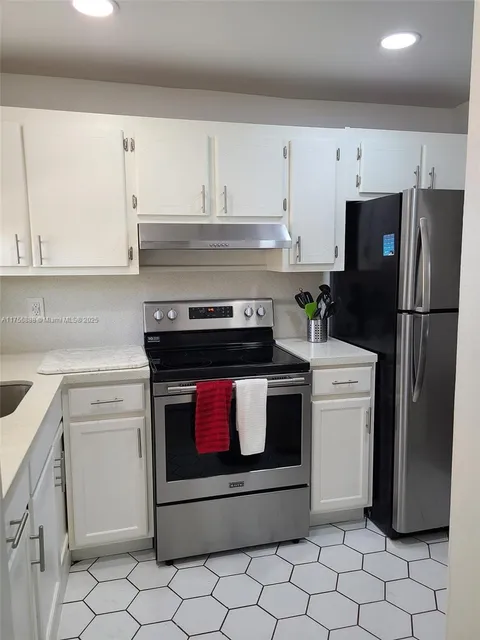 2750 W Sunrise Lakes Dr Unit 202, Sunrise, FL 33322 - MLS#: A11756888