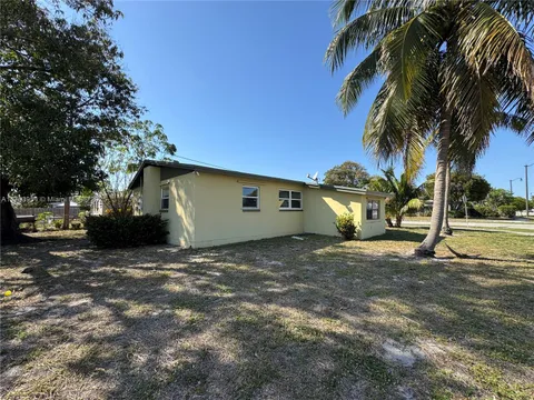 600 NW 19th St, Pompano Beach, FL MLS: A11763954