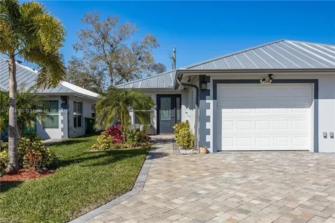 158 Village Circle Unit 14, La Belle, FL MLS: A11754169