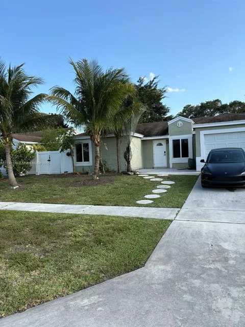 18982 Cloud Lake Cir, Boca Raton, FL MLS: A11791175
