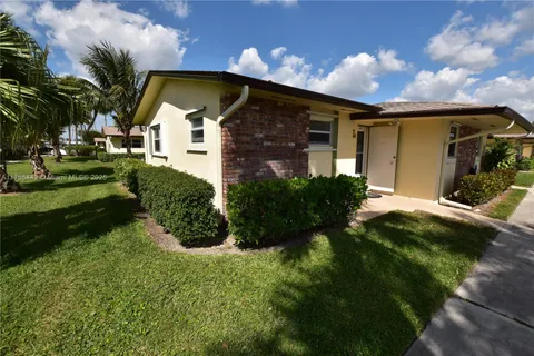 2935 W Crosley Dr Unit L, West Palm Beach, FL MLS: A11755442