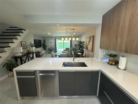 8443 SW 137th Ave Unit 8443, Miami, FL MLS: A11802406
