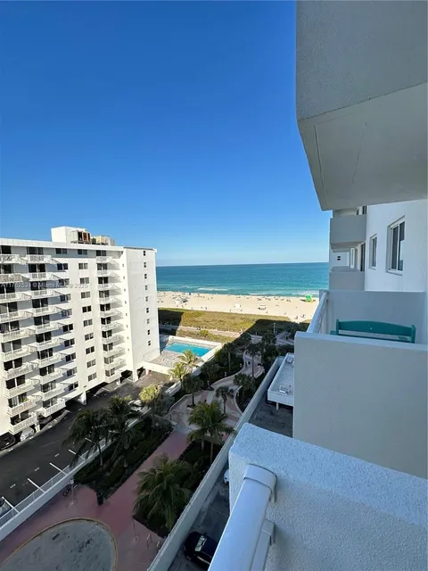 345 Ocean Dr Unit 1022, Miami Beach, FL MLS: A11762534