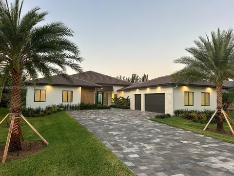 12231 SW 2nd St, Plantation, FL MLS: A11609377