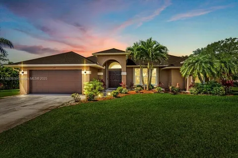 112 SW North Danville Cir, Port St. Lucie, FL MLS: A11803535