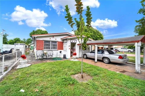 727 E 26th St, Hialeah, FL MLS: A11760633