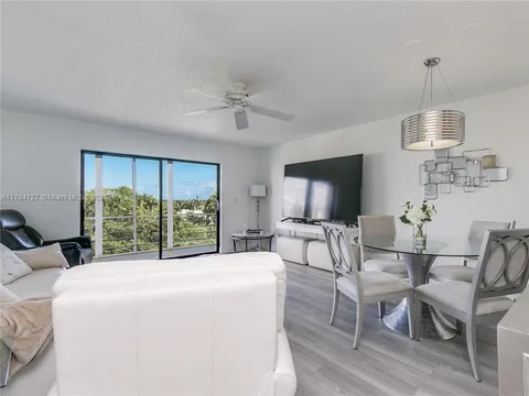 1425 Atlantic Shores Blvd Unit 605, Hallandale Beach, FL 33009 - MLS#: A11784727