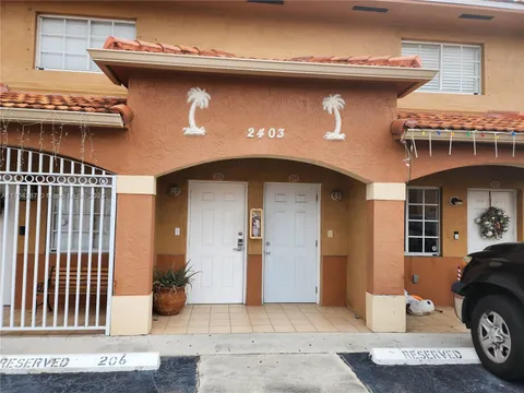 2403 W 76th St Unit 205, Hialeah, FL MLS: A11764287